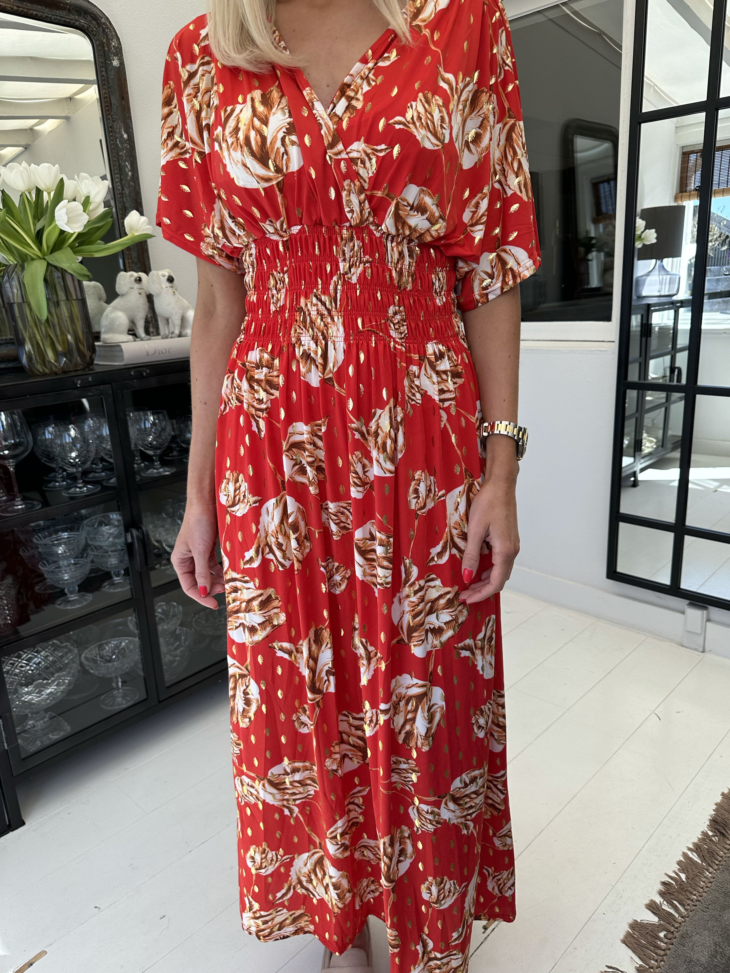 Pams Rose - Lang elastisk kjole i krølfrit stof